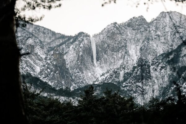 Snow Mountains - Experience the serene beauty of snow-covered mou #15443918