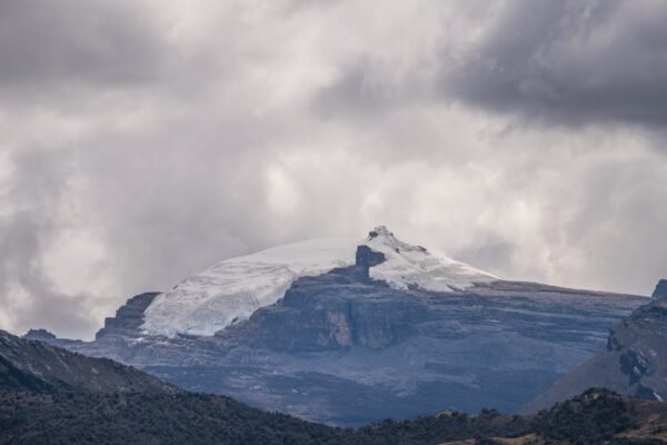 Snow Mountains - Breathtaking view of snowy peaks in El Cocuy Nat #27845433