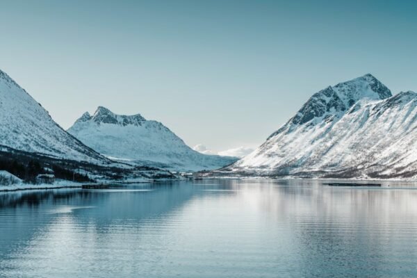 Snow Mountains - Breathtaking view of snow-covered mountains refl #29607138